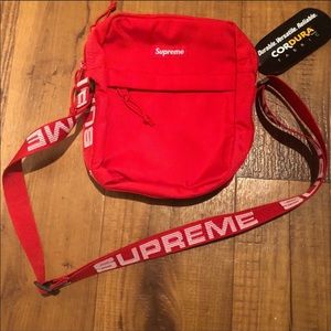 Supreme shoulder bag